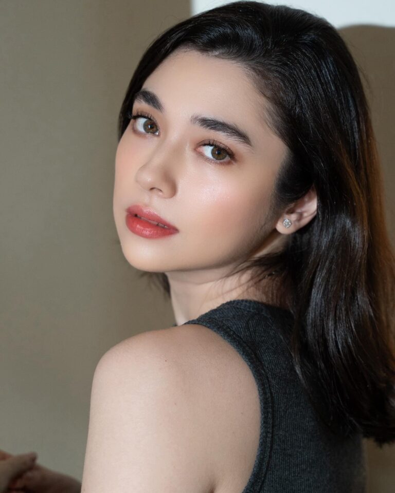 profil-amanda-rigby-agama-karier-film-dan-fakta-terbaru