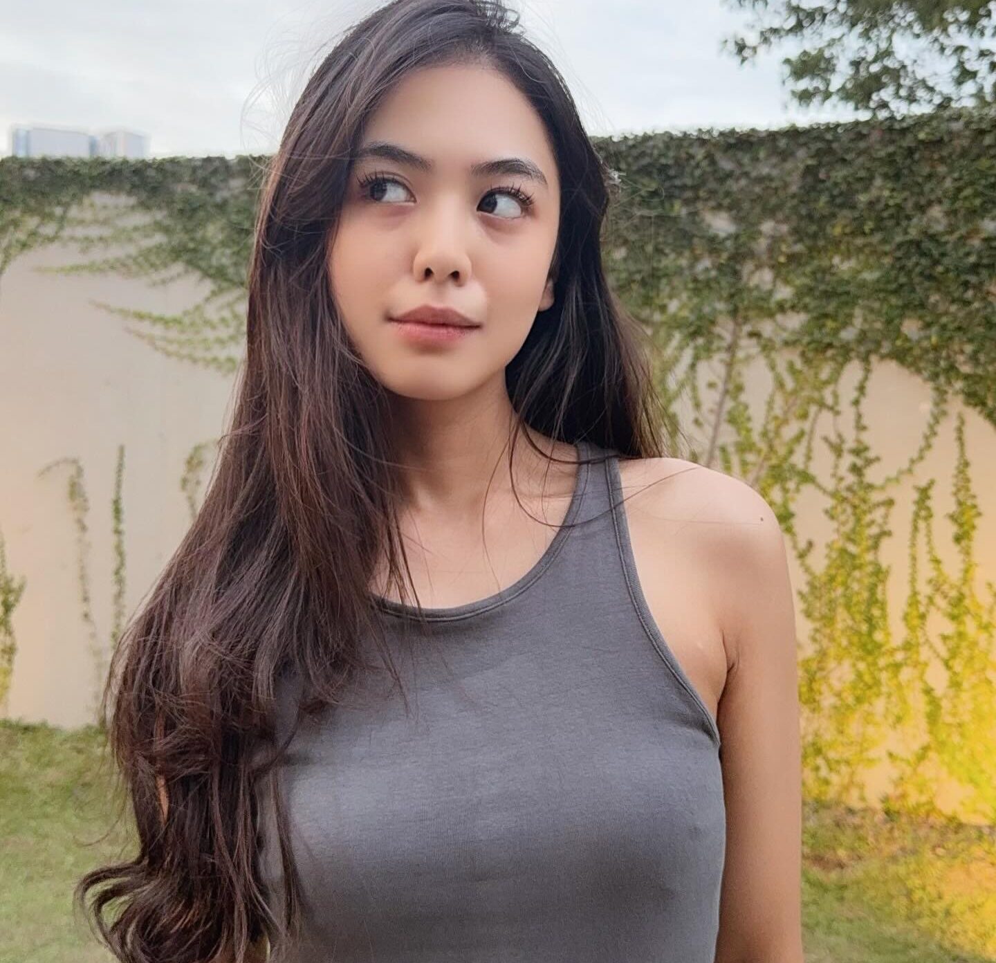 profil lengkap Azela Putri